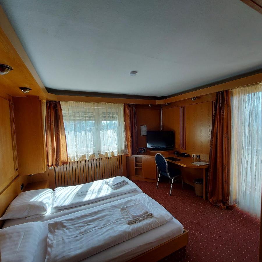 Hotel Tijda Stuttgart Exteriör bild